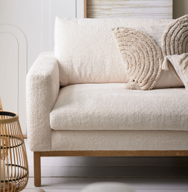 roomio-sofa-cremefarben