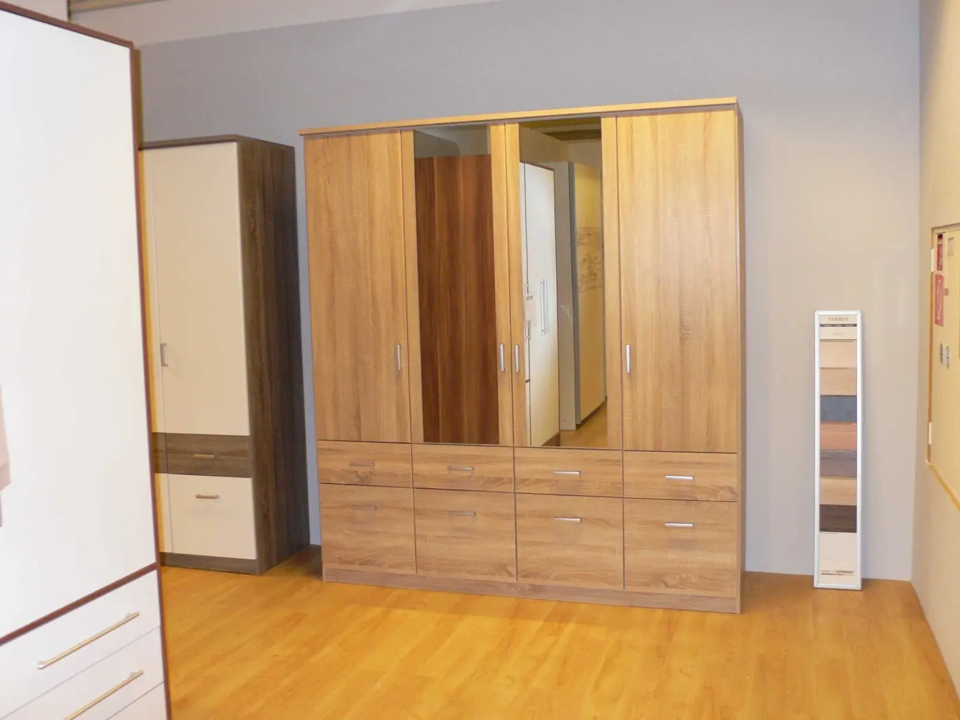 Drehtürenkombischrank BREMEN AP655.0R99