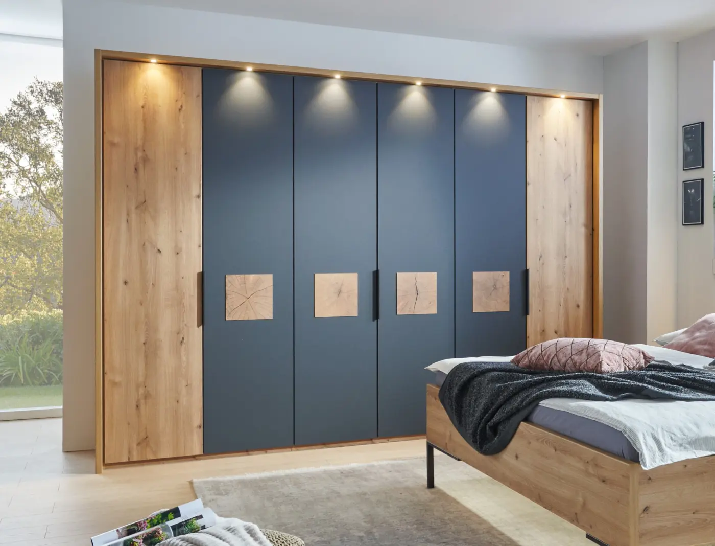 Drehtürenschrank Naxos